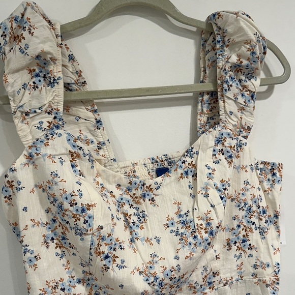 Old Navy Cream Floral Mini Dress - Picture 4 of 8